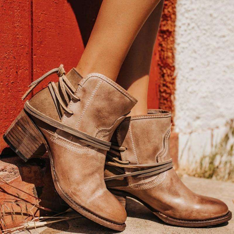 Leather Boots For Fall - Woman Fashion Autumn Boots