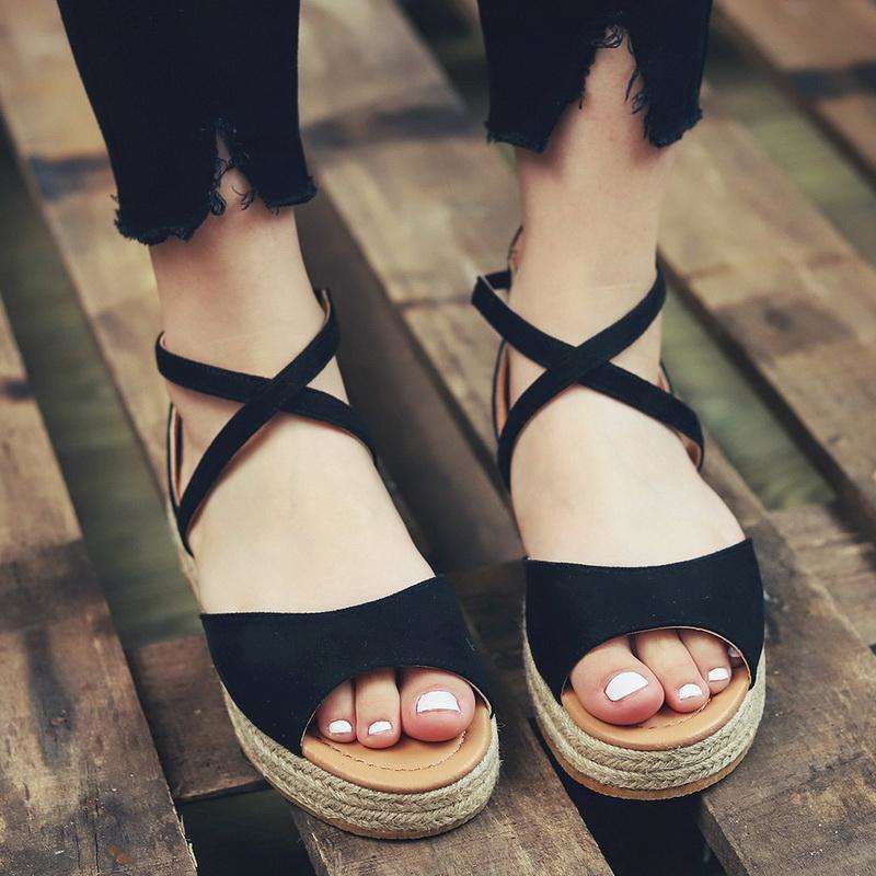 Peep Toe Design Roman Woman Flat Sandals