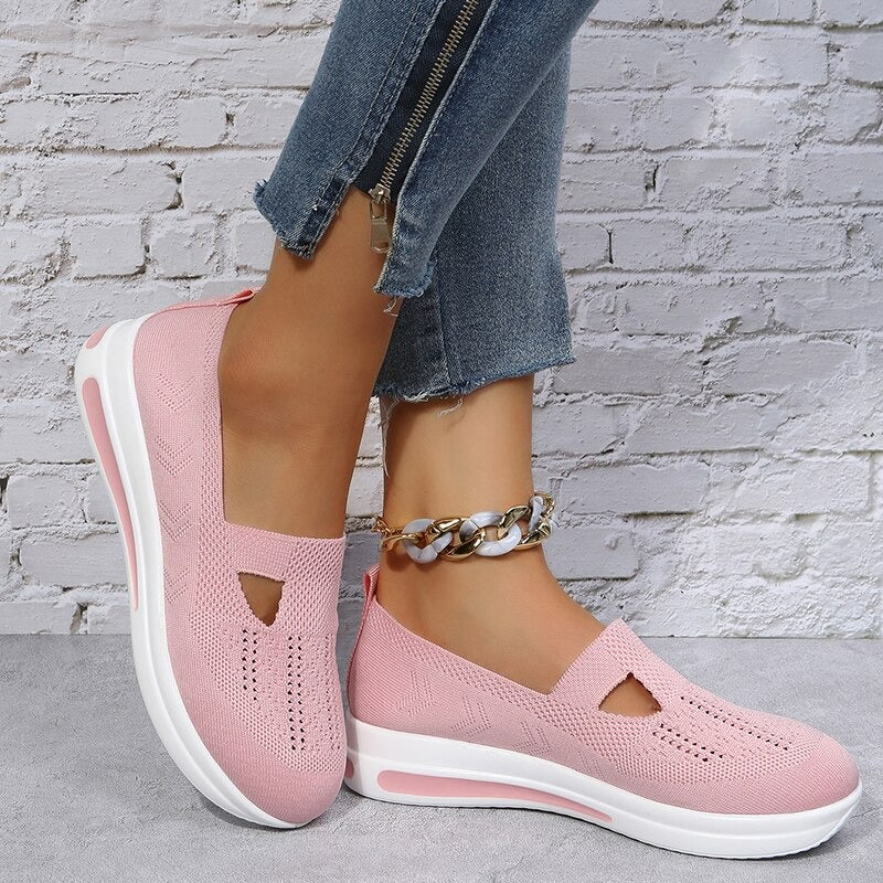 Women's Sports Style Thick Bottom Shoes