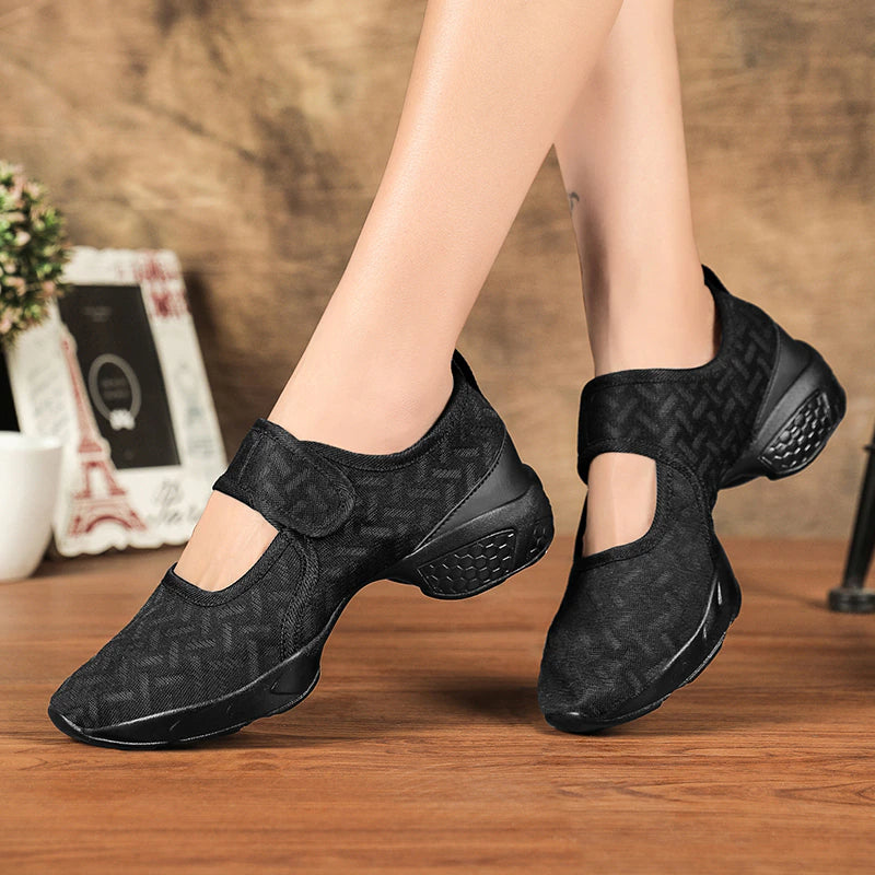 Large Lightweight Lace Dancing Shoes