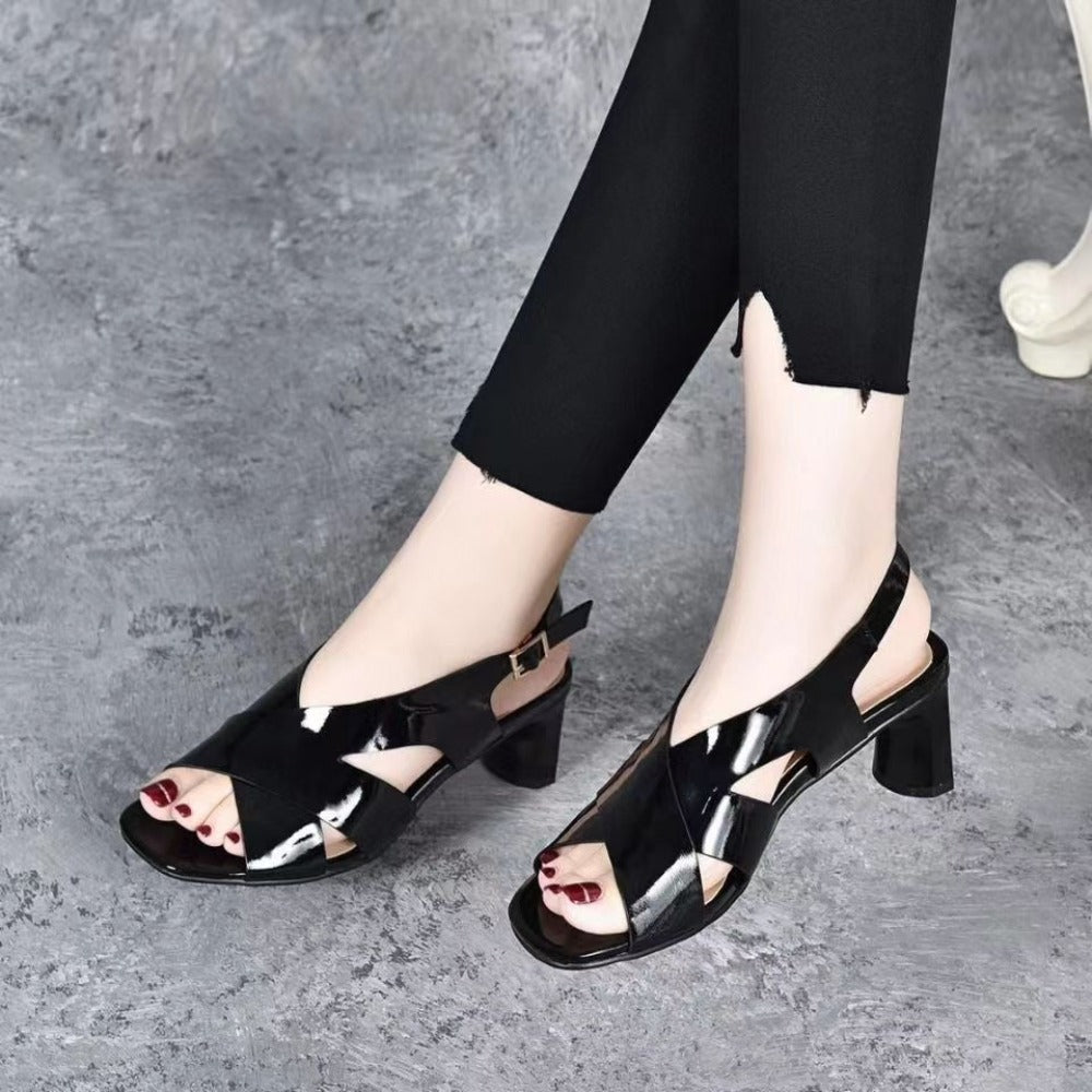 Fashionable Thick-heeled Leather Sandals