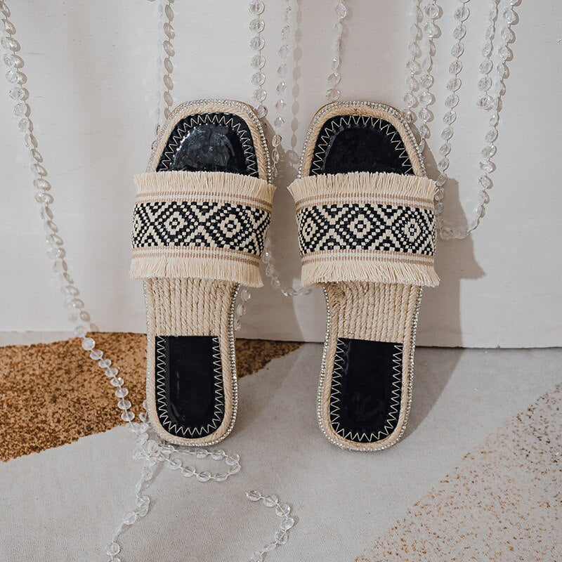 Women's Summer Woven Straw Slippers