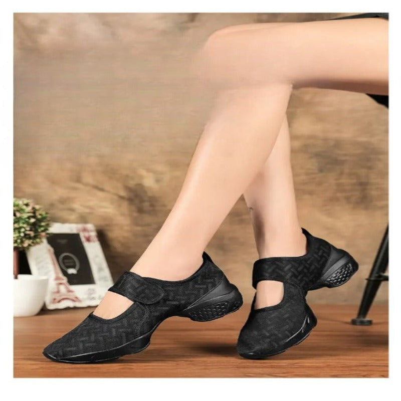 Large Lightweight Lace Dancing Shoes