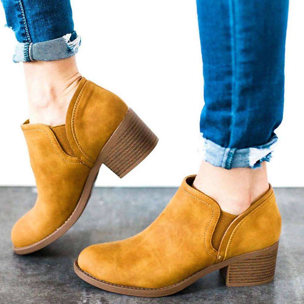 Solid Pointed Toe Casual Boots