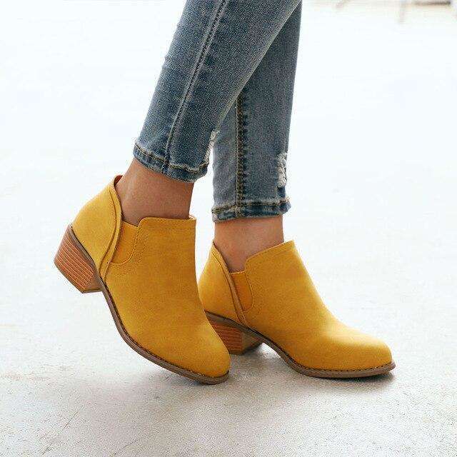 Solid Pointed Toe Casual Boots