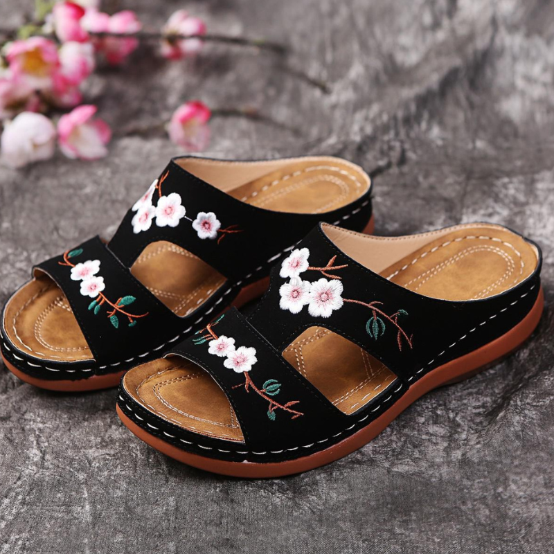 Women Flower Slippers