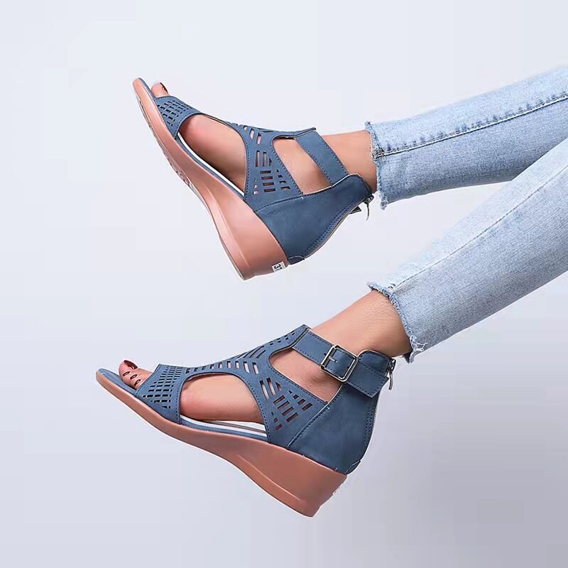 Comfortable Outdoor Platform Sandals