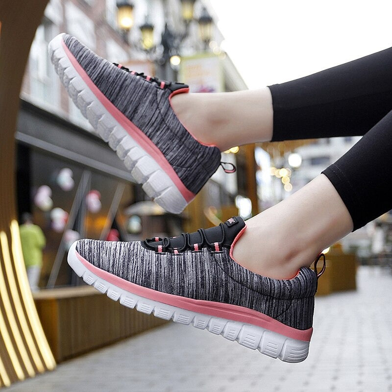 Women Breathable Mesh Running Shoes