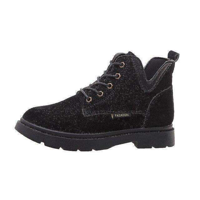 Lace-Up Women's Tied Sneaker