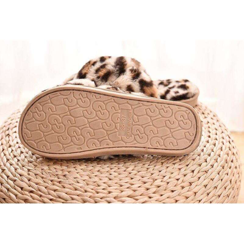 Leopard Print Indoor Ladies Slippers