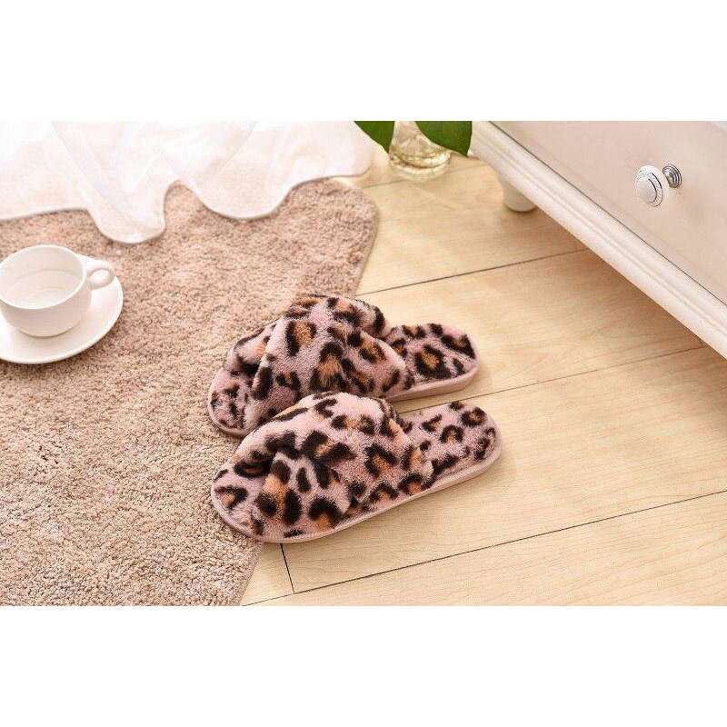 Leopard Print Indoor Ladies Slippers