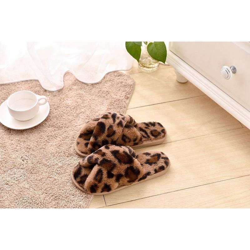 Leopard Print Indoor Ladies Slippers