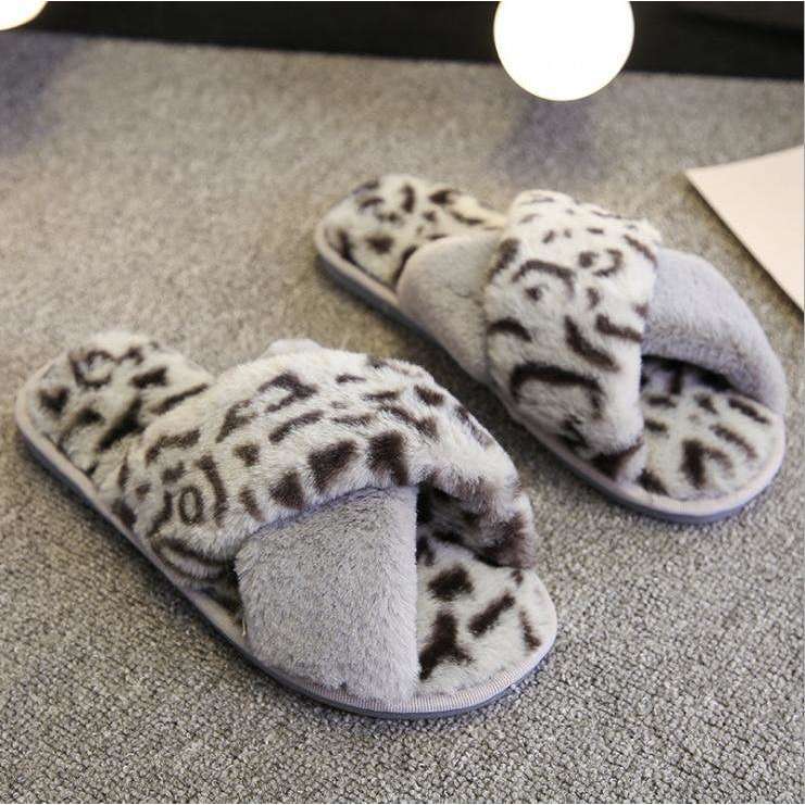 Leopard Print Indoor Ladies Slippers