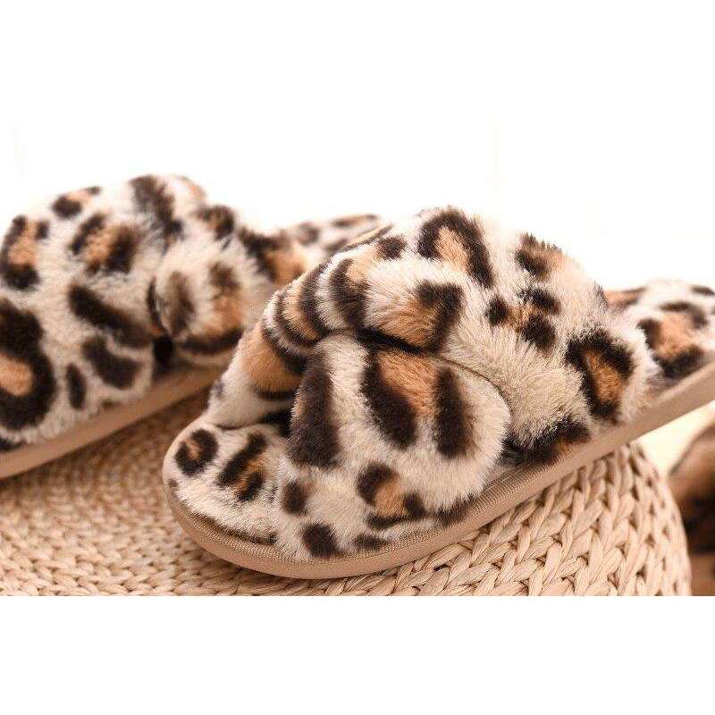 Leopard Print Indoor Ladies Slippers