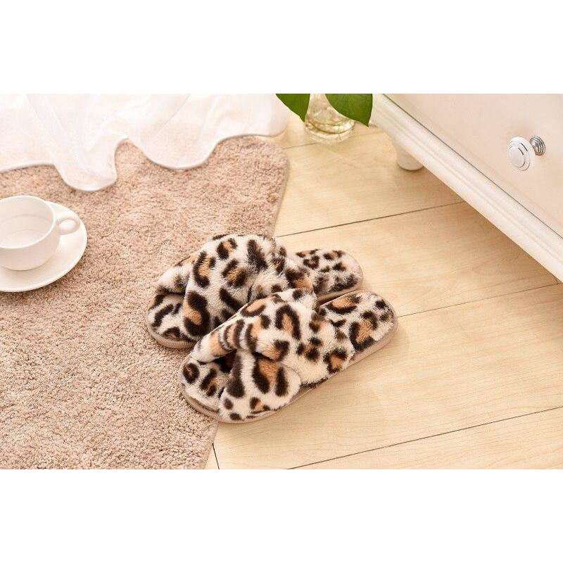 Leopard Print Indoor Ladies Slippers