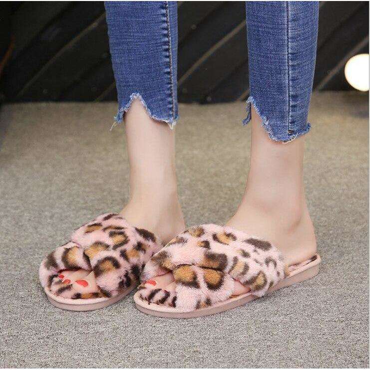 Leopard Print Indoor Ladies Slippers